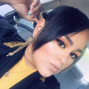 Meet your Posher, Jasmine